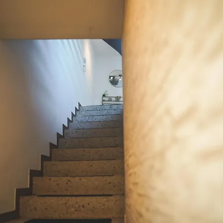 Lägenhet Maisonette Premium Mit Dachterrasse Fuer Business Und Familie